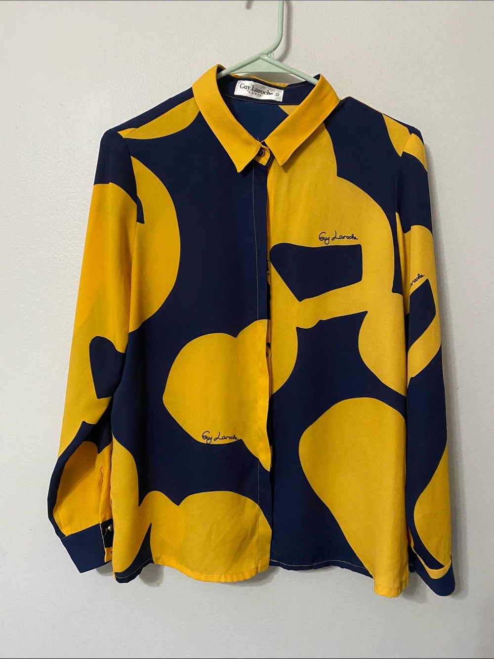 Guy Laroche Vintage Navy and Yellow Abstract Print Button-Down Shirt Woman M
